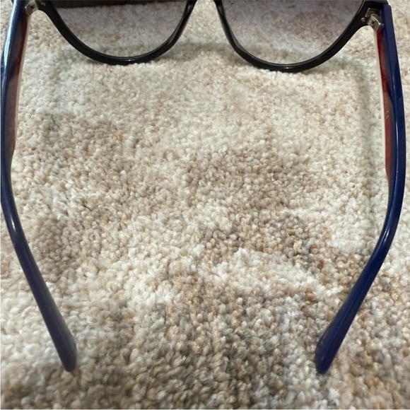 Gucci Black Oversized Sunglasses AUTHENTIC RETRO - Picture 6 of 7